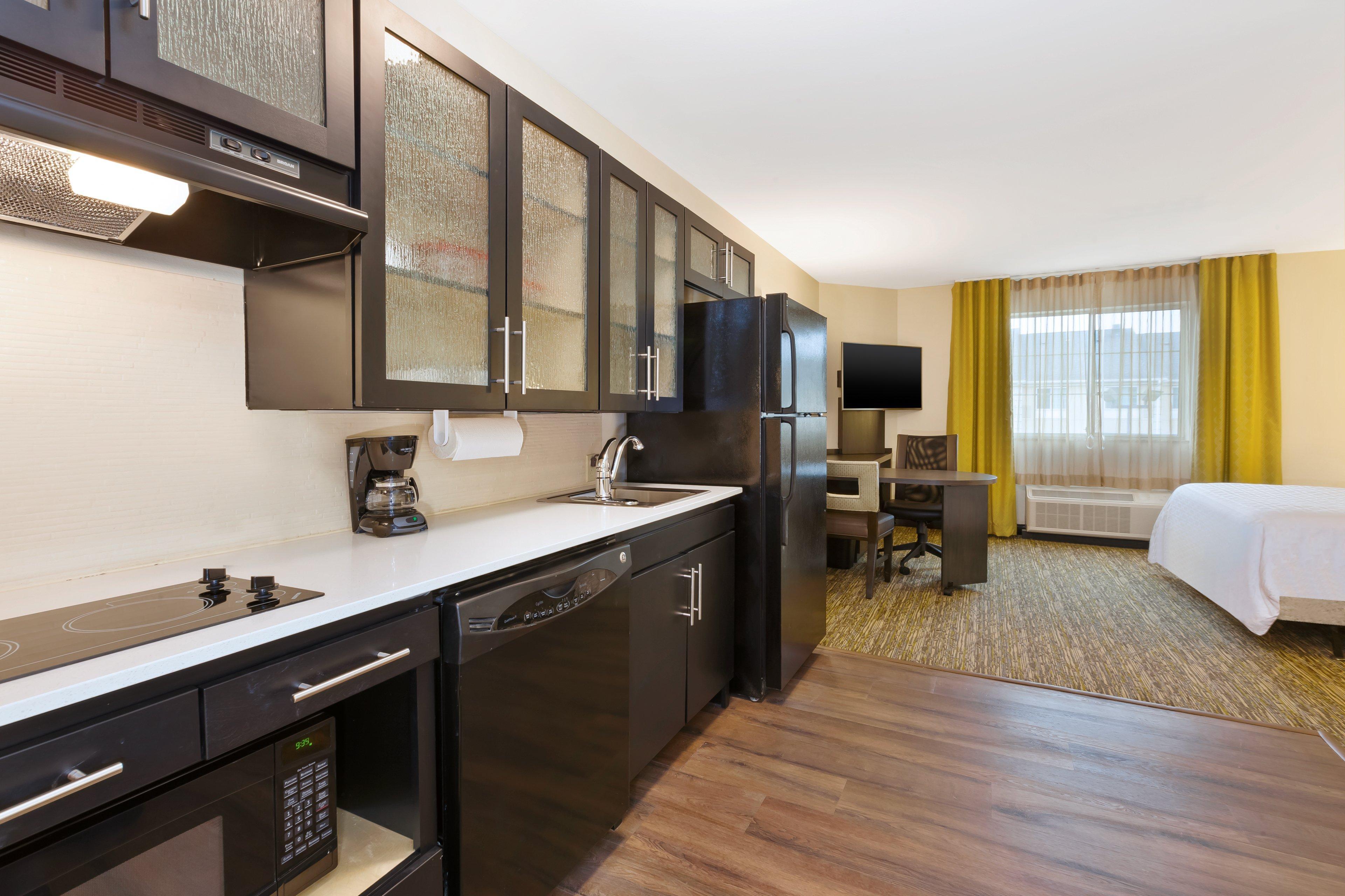 Candlewood North By Ihg Hotel 2*